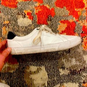 White Tommy Hilfiger men’s size 8.5